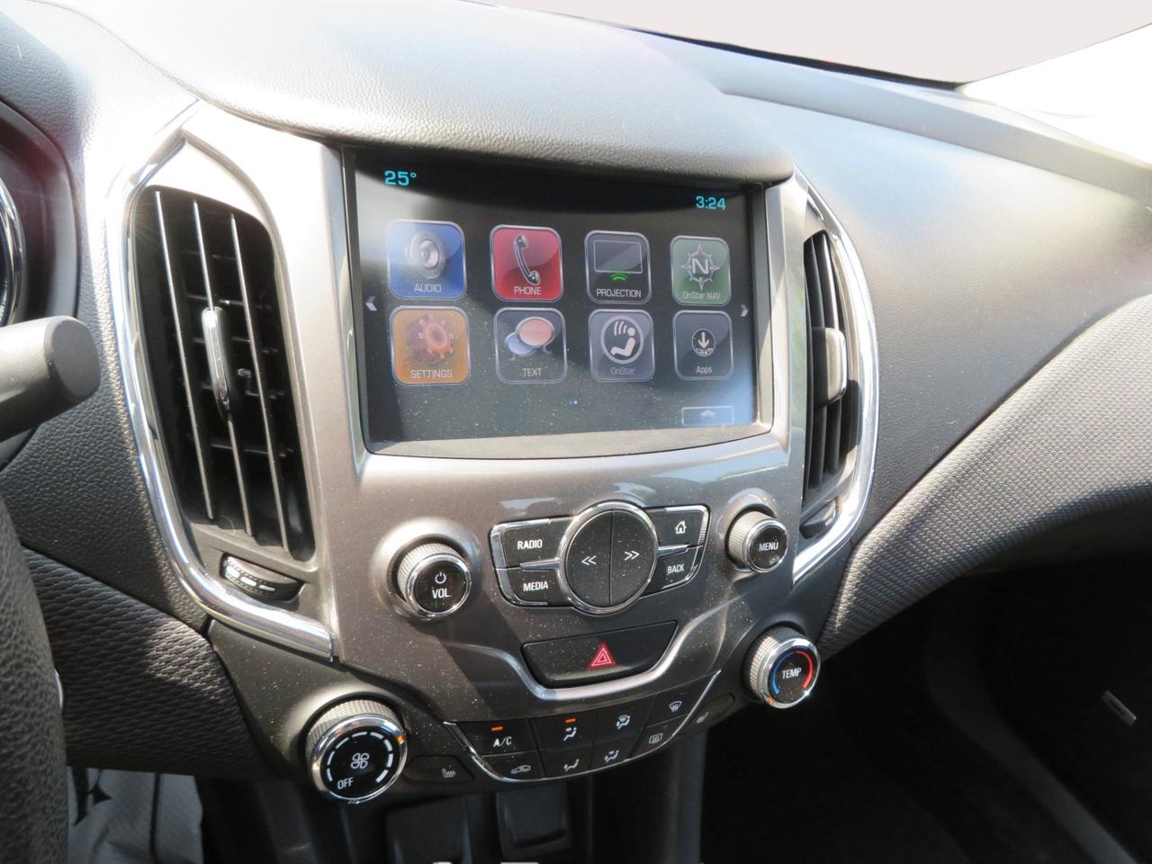 2017 Chevrolet Cruze 4dr Sdn 1.4L LT w/1SD Photo