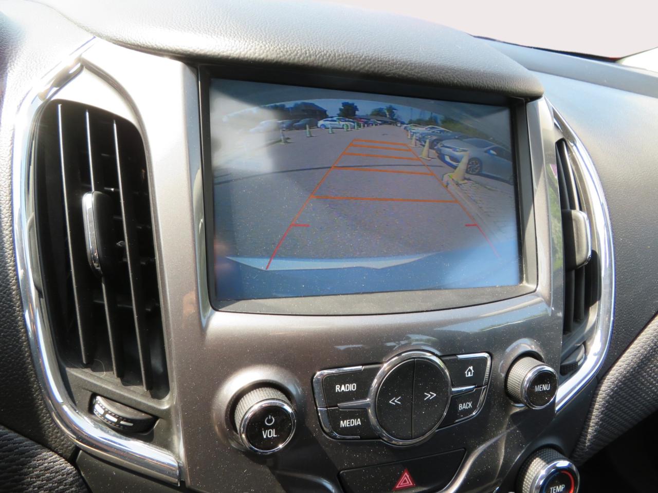 2017 Chevrolet Cruze 4dr Sdn 1.4L LT w/1SD Photo