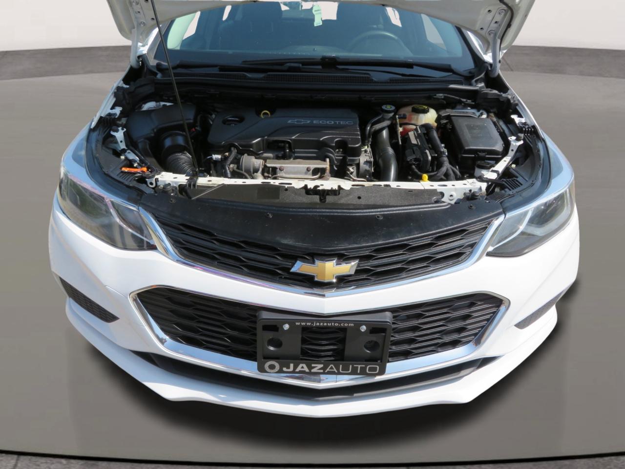 2017 Chevrolet Cruze 4dr Sdn 1.4L LT w/1SD Photo
