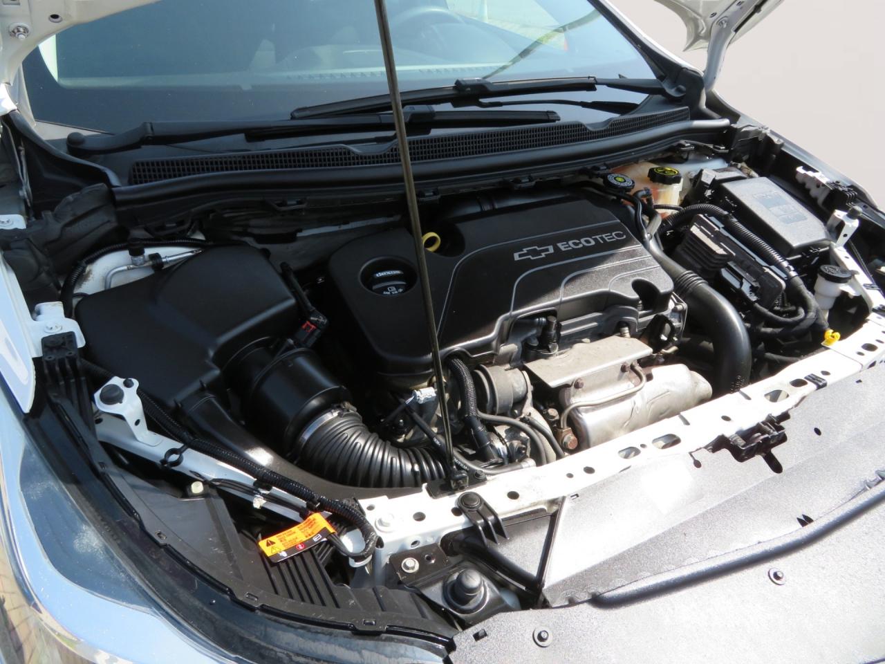 2017 Chevrolet Cruze 4dr Sdn 1.4L LT w/1SD Photo