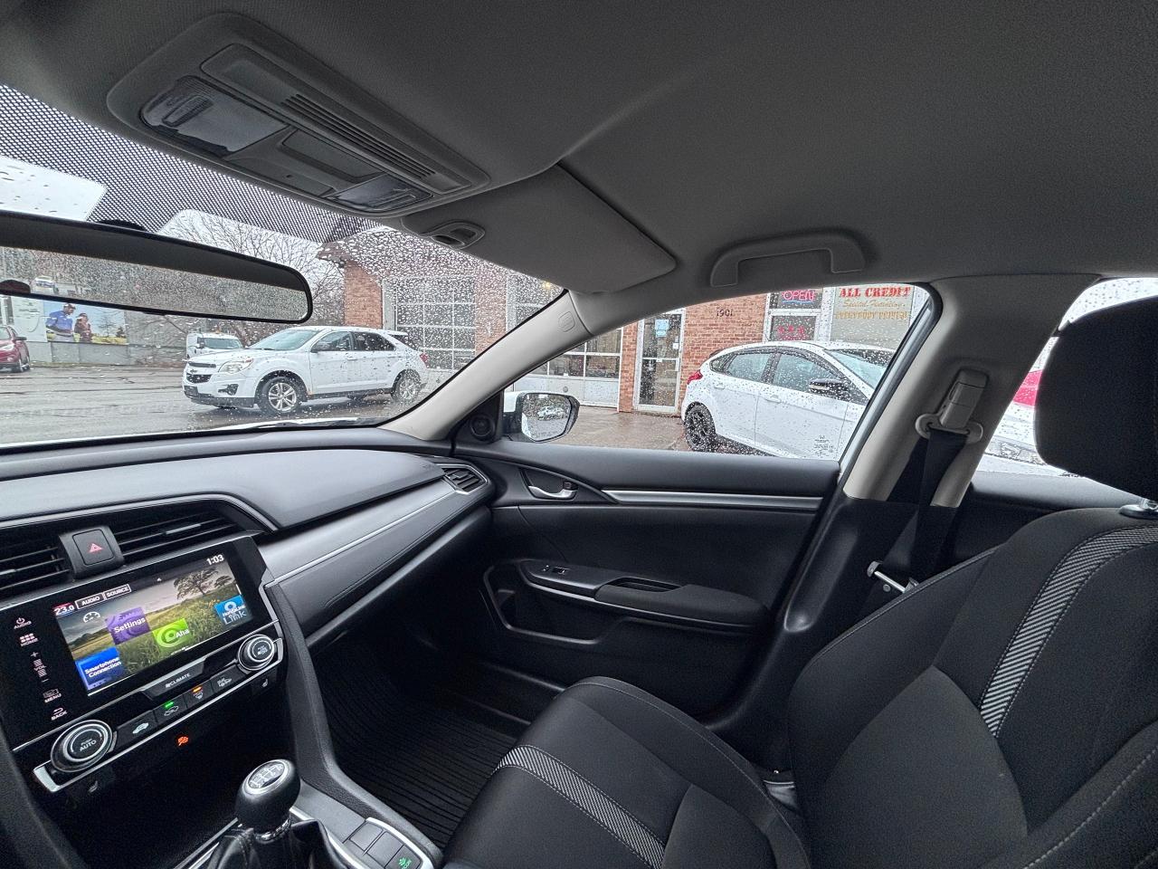 2016 Honda Civic 6 SPD ULTRA LOW KMS! - Photo #28