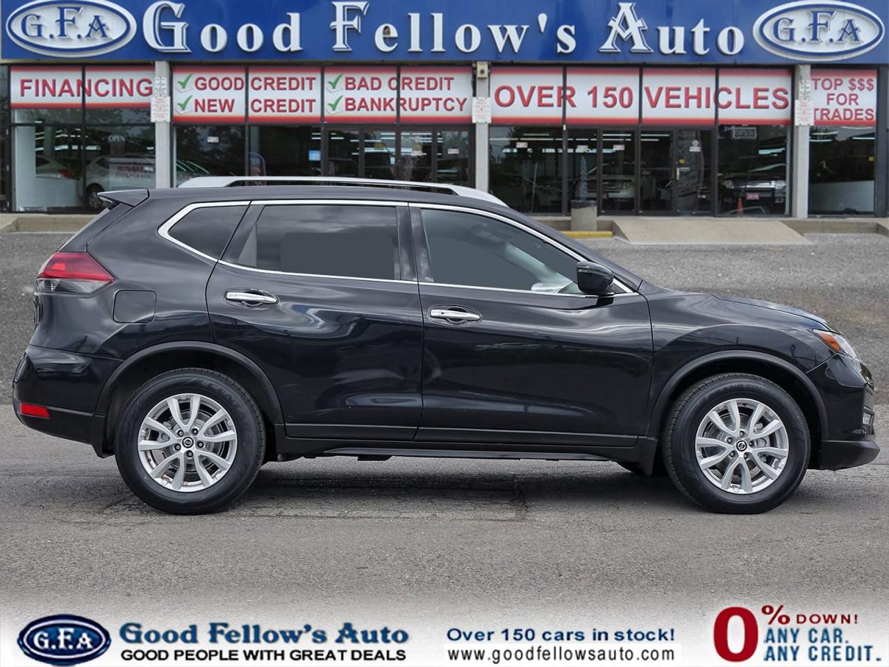 2018 Nissan Rogue S MODEL, FWD, REARVIEW CAMERA, BLUETOOTH Photo