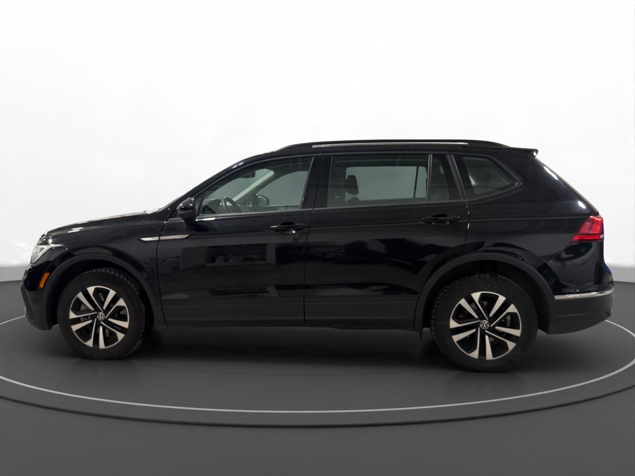 2024 Volkswagen Tiguan Trendline | 7 PASSANGER Photo3