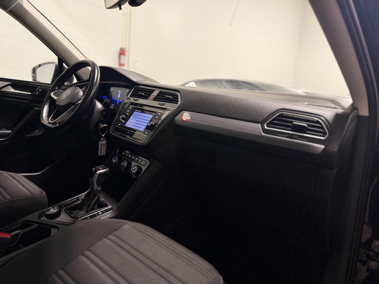 2024 Volkswagen Tiguan Trendline | 7 PASSANGER Photo