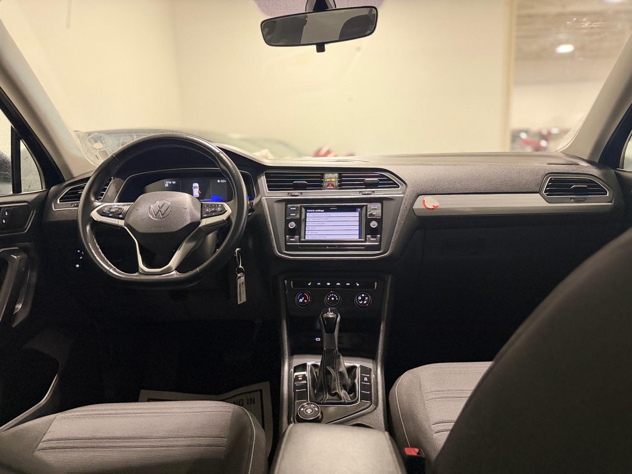 2024 Volkswagen Tiguan Trendline | 7 PASSANGER Photo