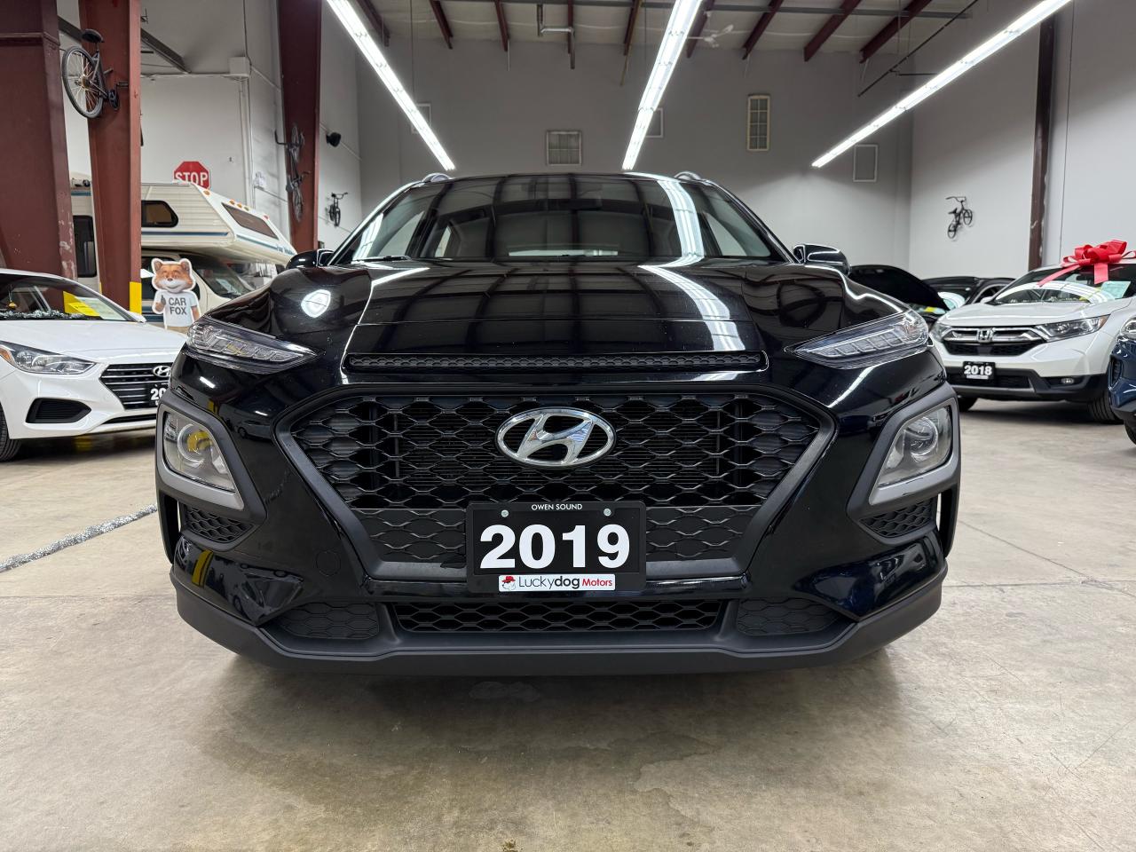 2019 Hyundai KONA Essential - Photo #2