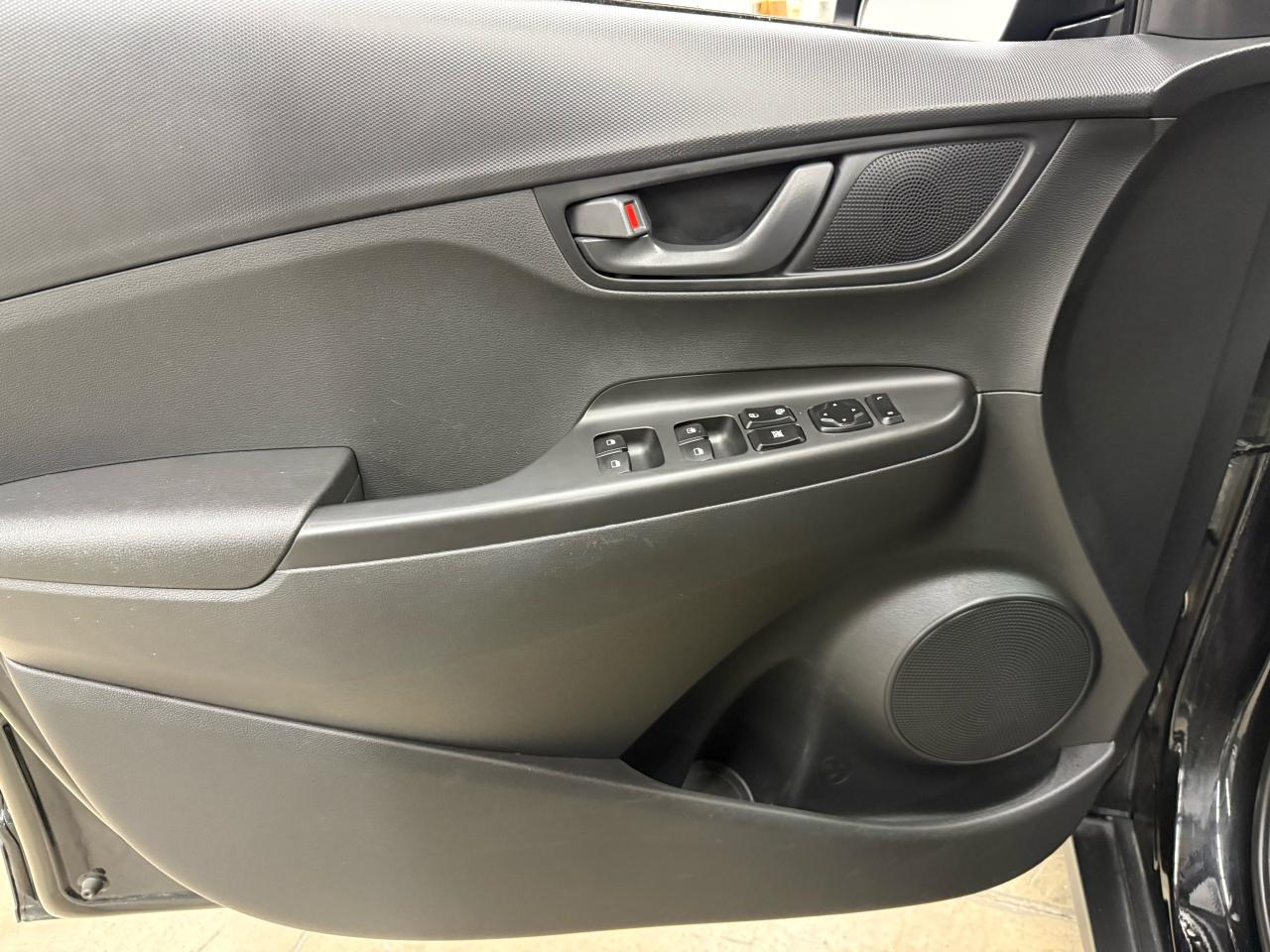 2019 Hyundai KONA Essential - Photo #12