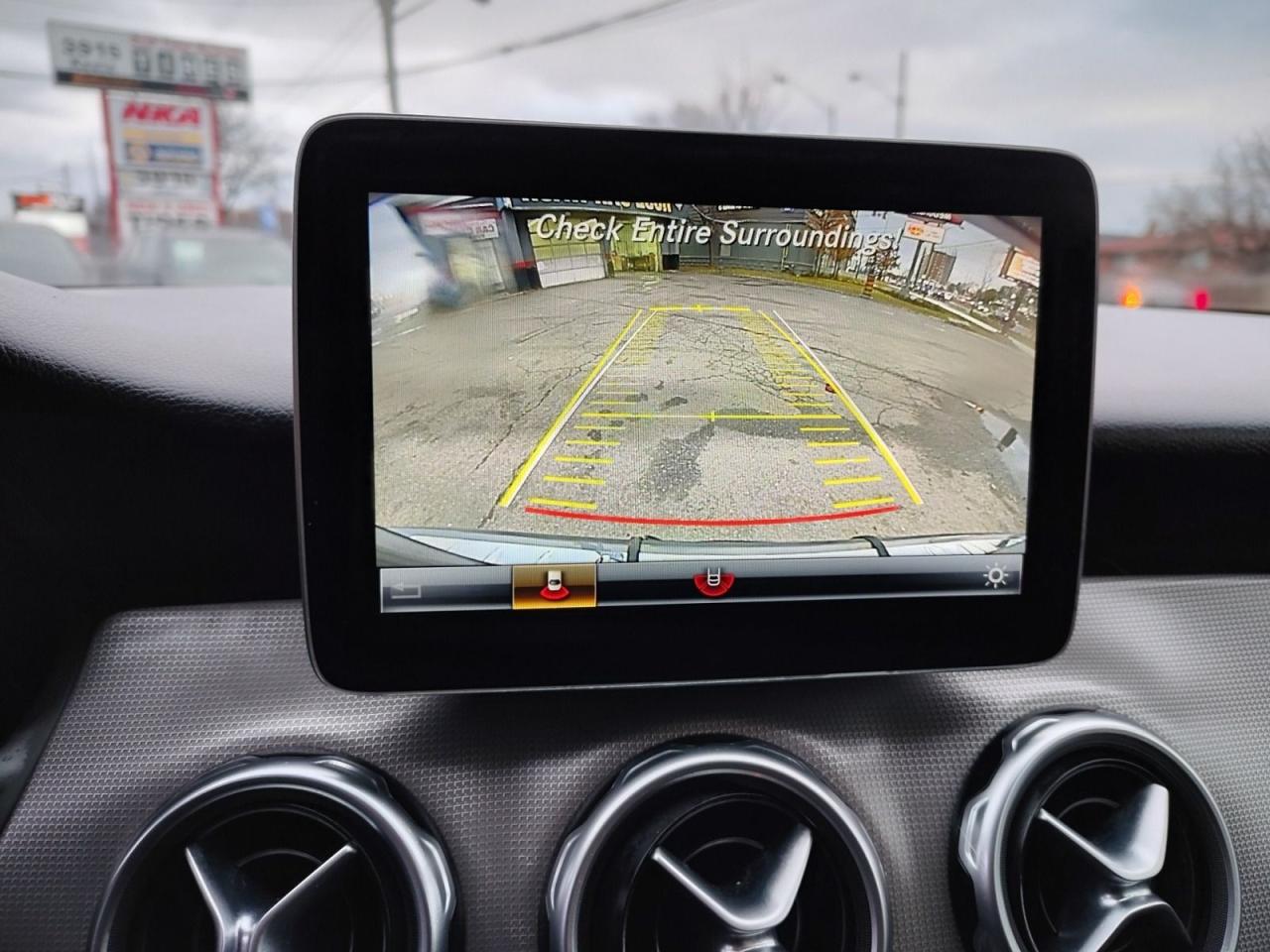 2019 Mercedes-Benz GLA GLA 250 Photo2