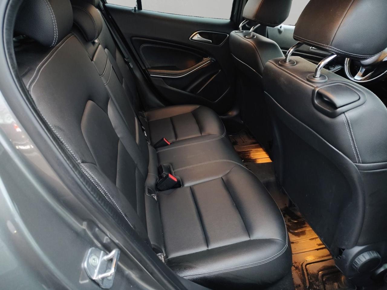 2019 Mercedes-Benz GLA GLA 250 Photo4