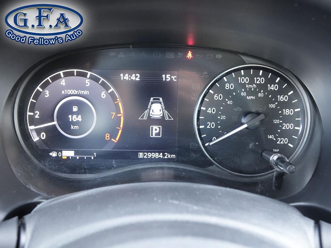 2024 Nissan Kicks SV MODEL, TWO TONE, REARVIEW CAMERA, HEATED SEATS, - Photo #16