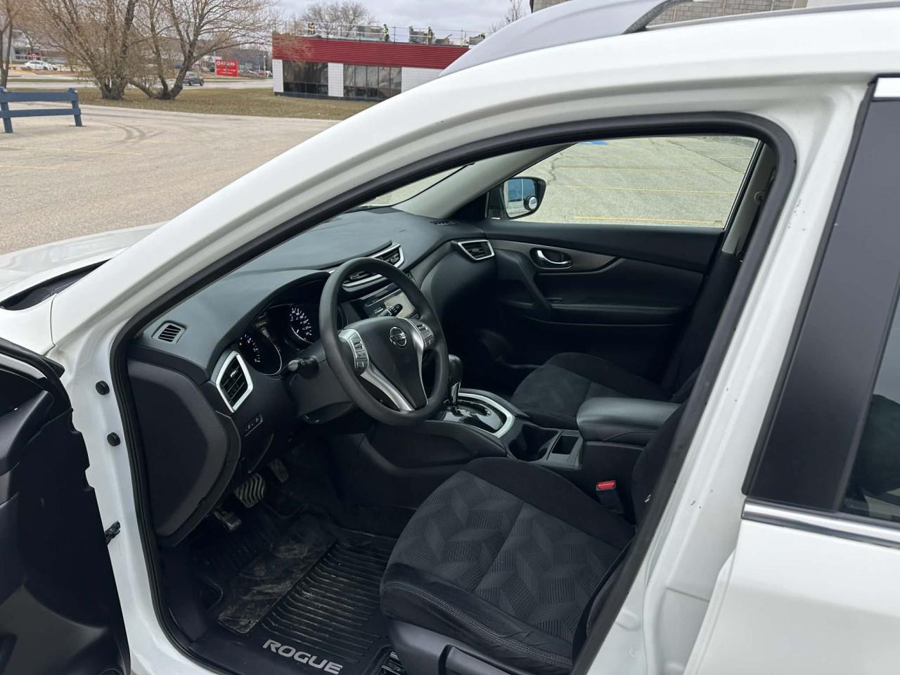 Used 2014 Nissan Rogue S for sale in Winnipeg, MB