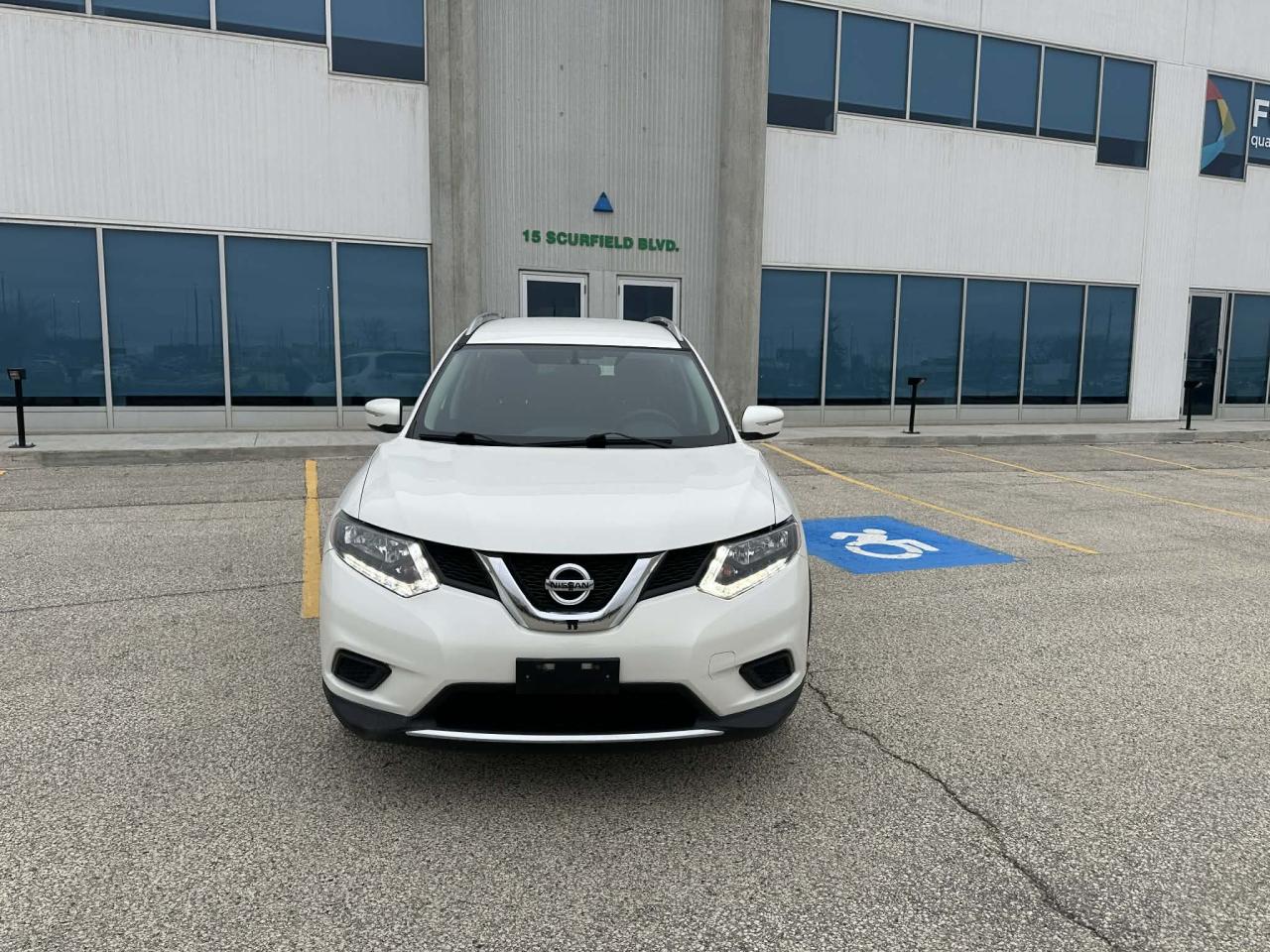 2014 Nissan Rogue S - Photo #5