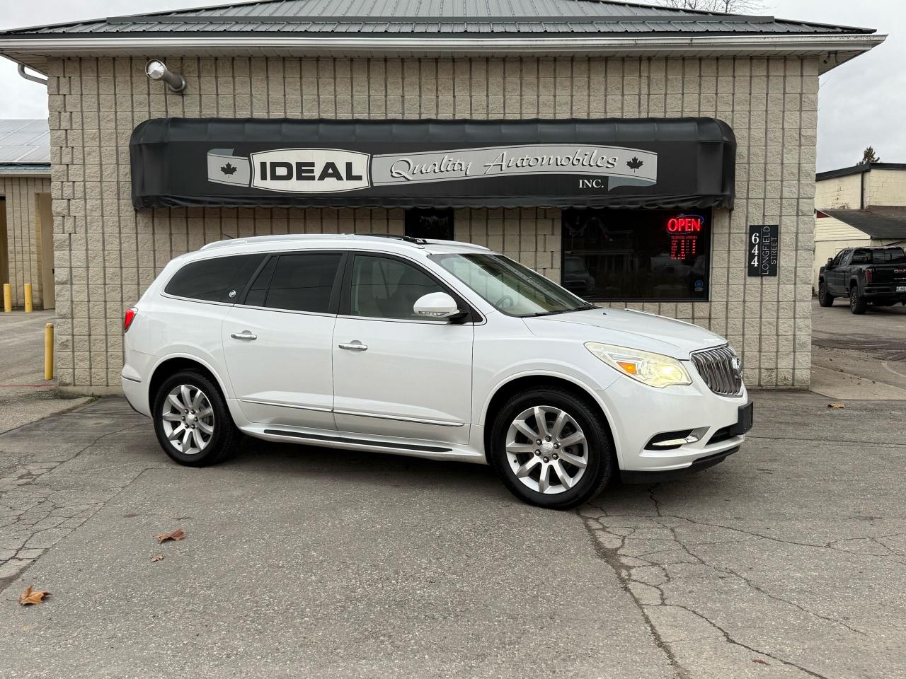 Used 2016 Buick Enclave Premium for sale in Mount Brydges, ON