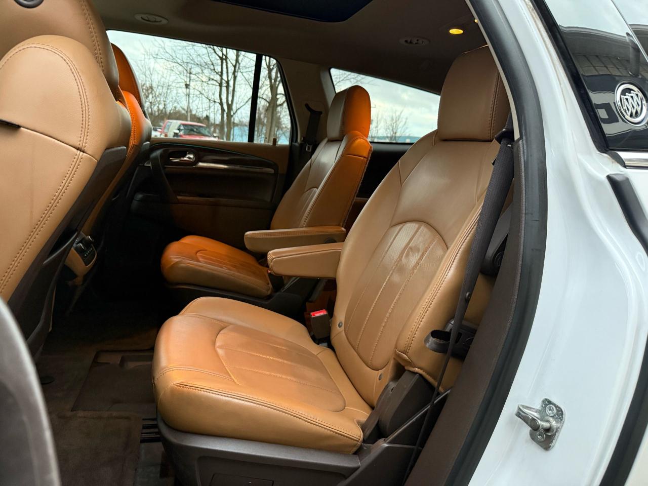 2016 Buick Enclave Premium - Photo #9