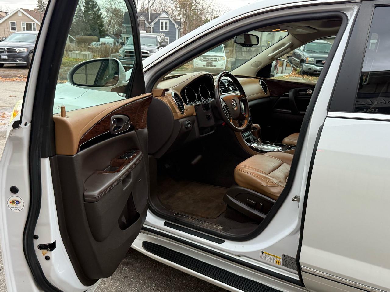 2016 Buick Enclave Premium - Photo #5