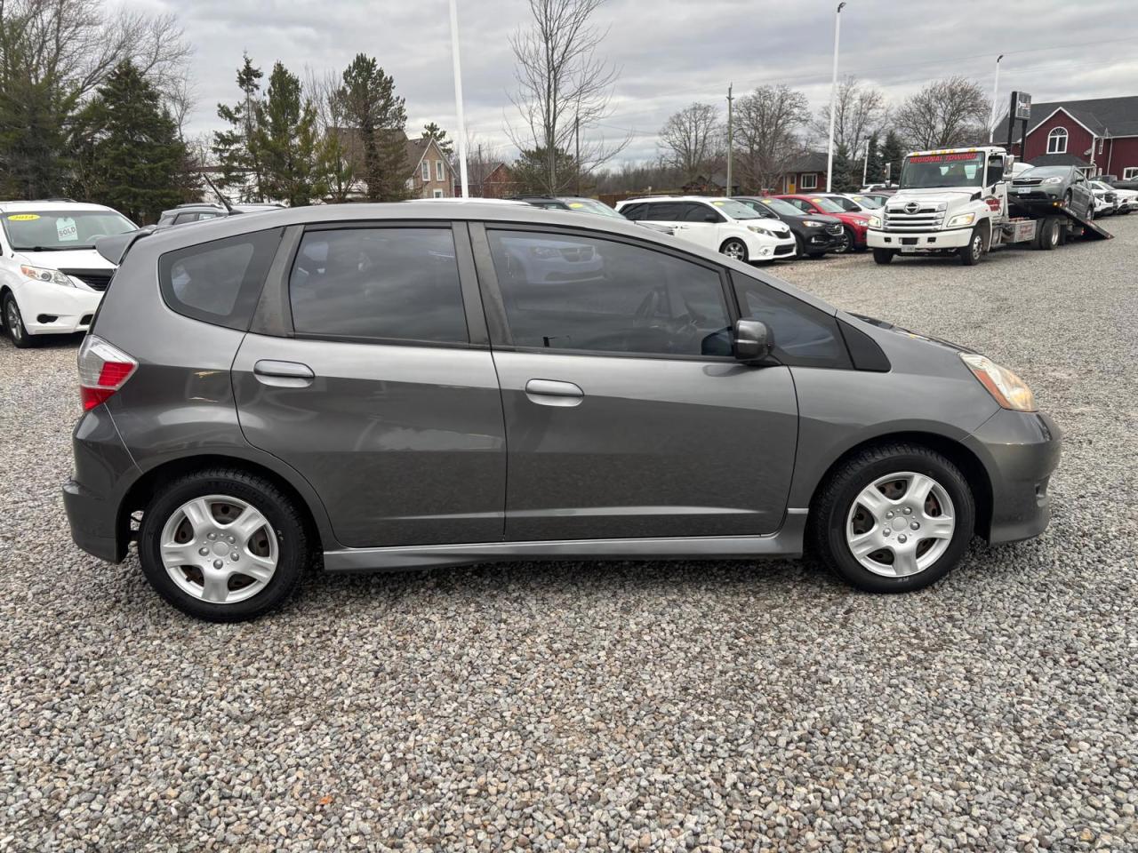 2011 Honda Fit Sport Photo
