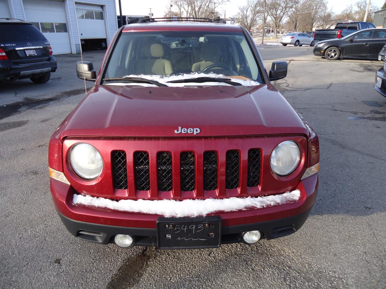2014 Jeep Patriot FWD 4dr North Photo2