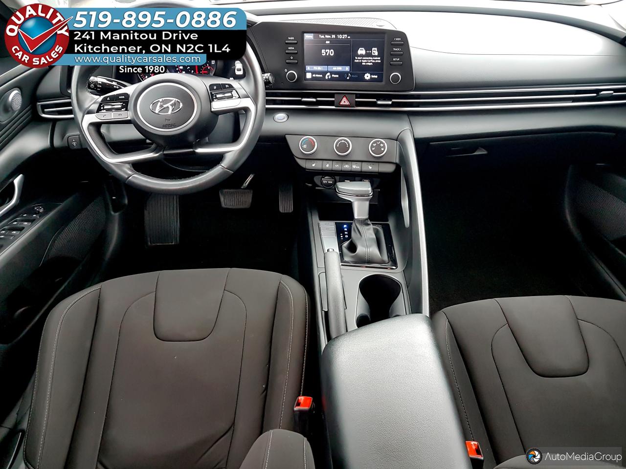 2023 Hyundai Elantra Preferred *HEATED SEATS* Photo