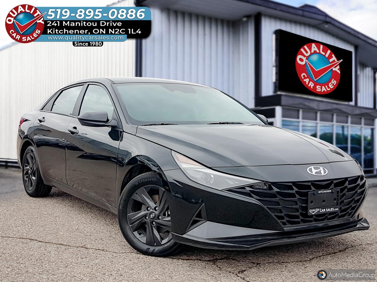 2023 Hyundai Elantra Preferred *HEATED SEATS* Photo0