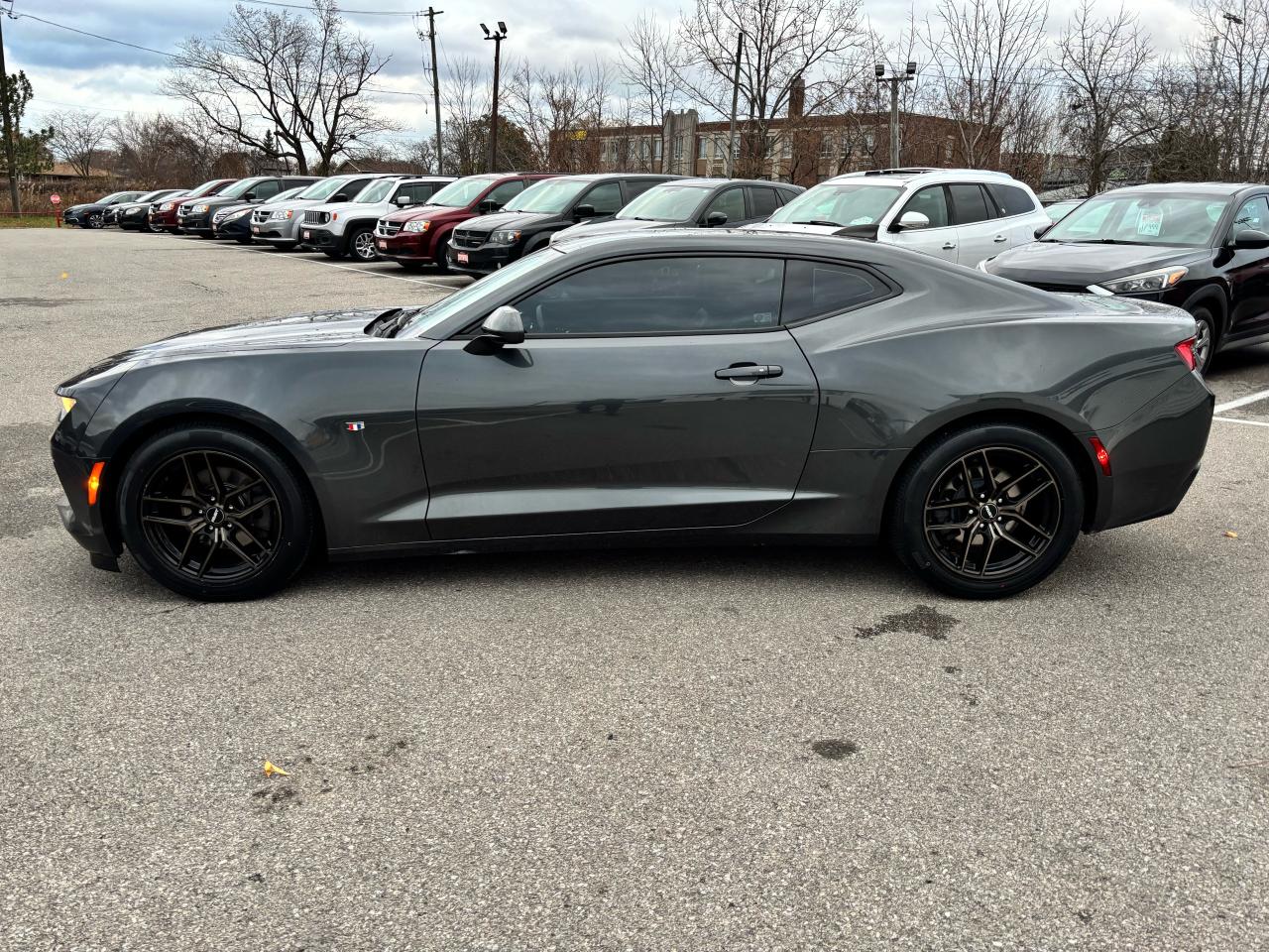 2017 Chevrolet Camaro 2LT Photo3