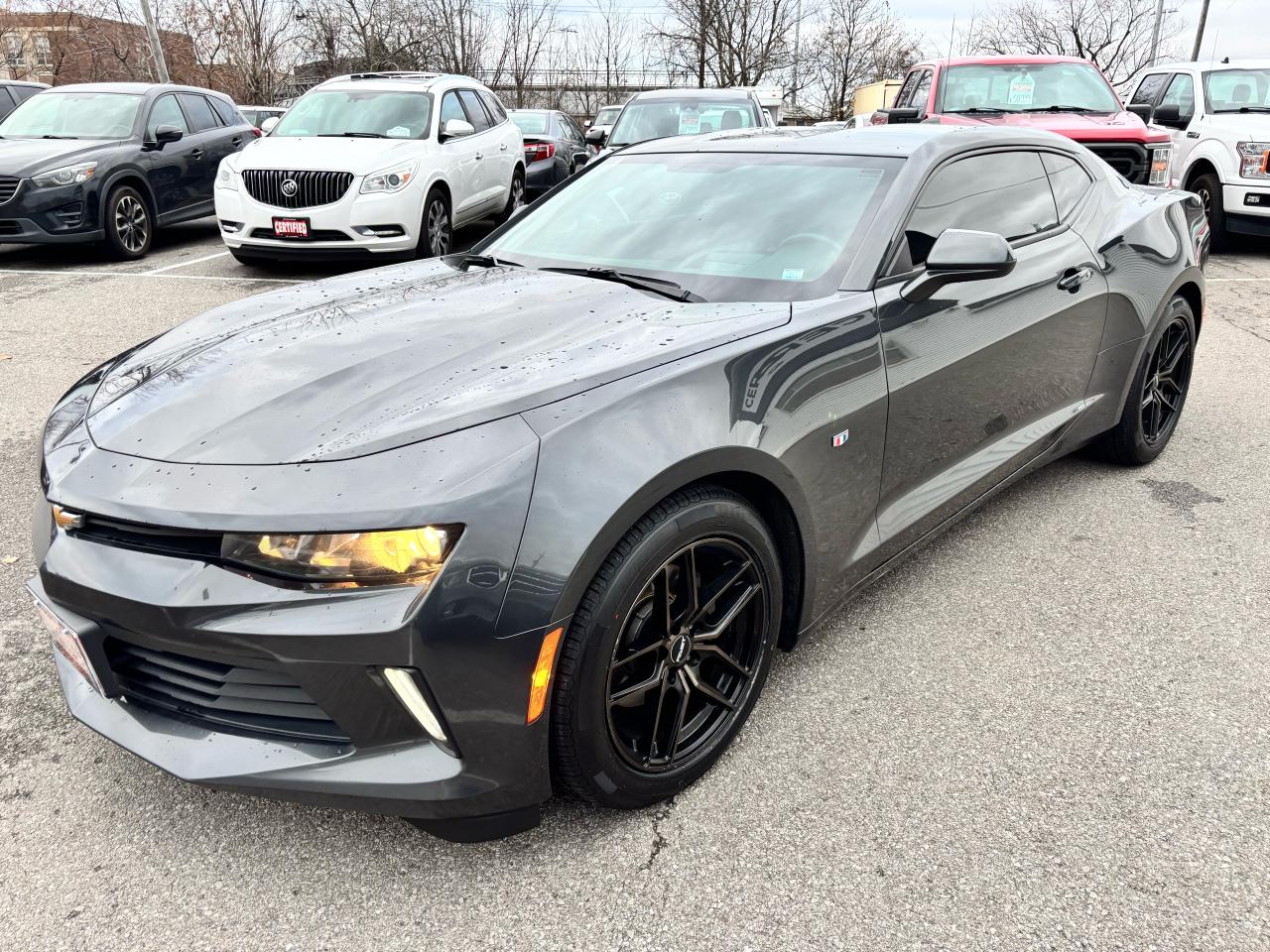 2017 Chevrolet Camaro 2LT Photo2