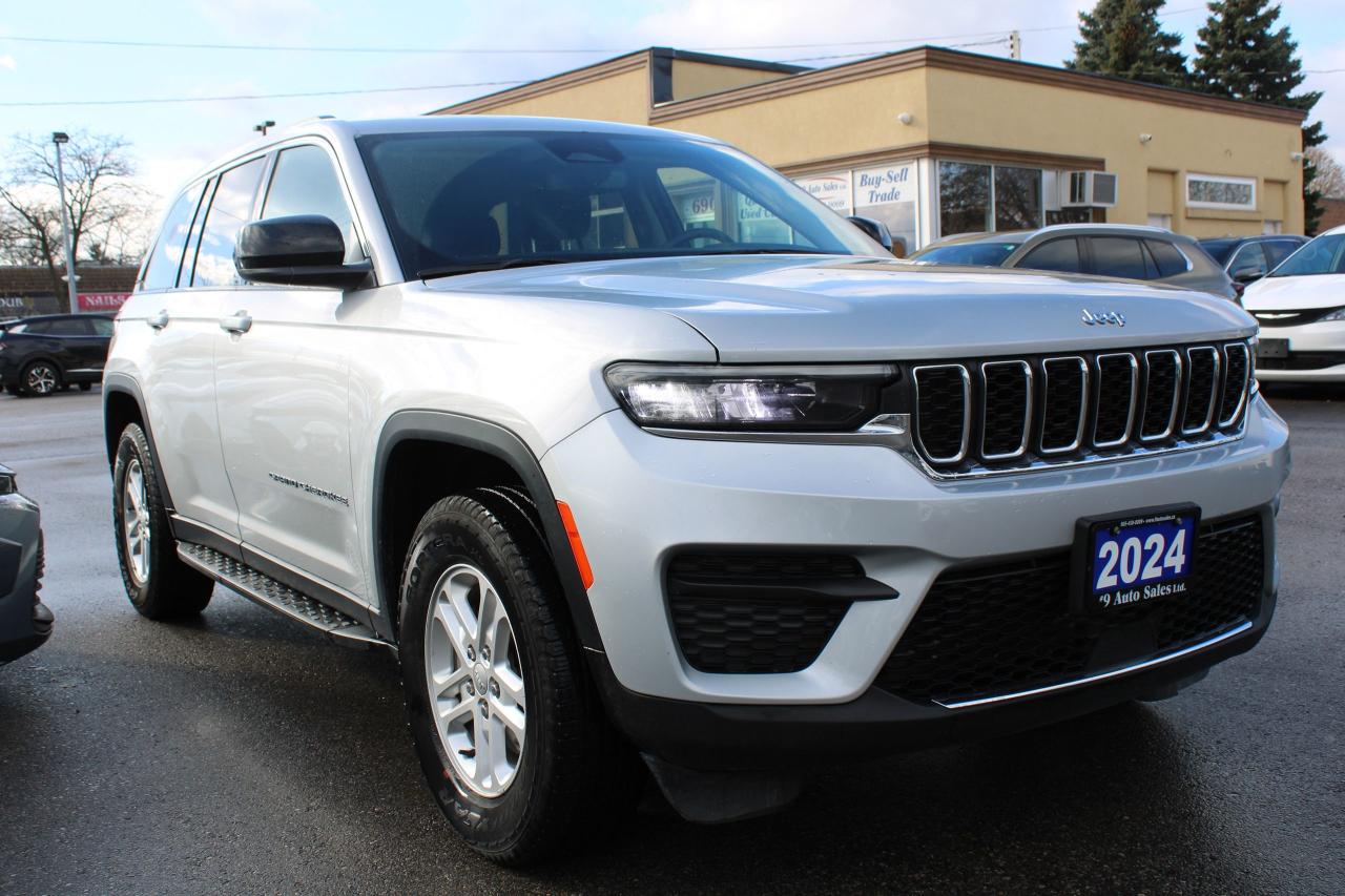 Used 2023 Jeep Grand Cherokee LAREDO 4x4 for sale in Brampton, ON