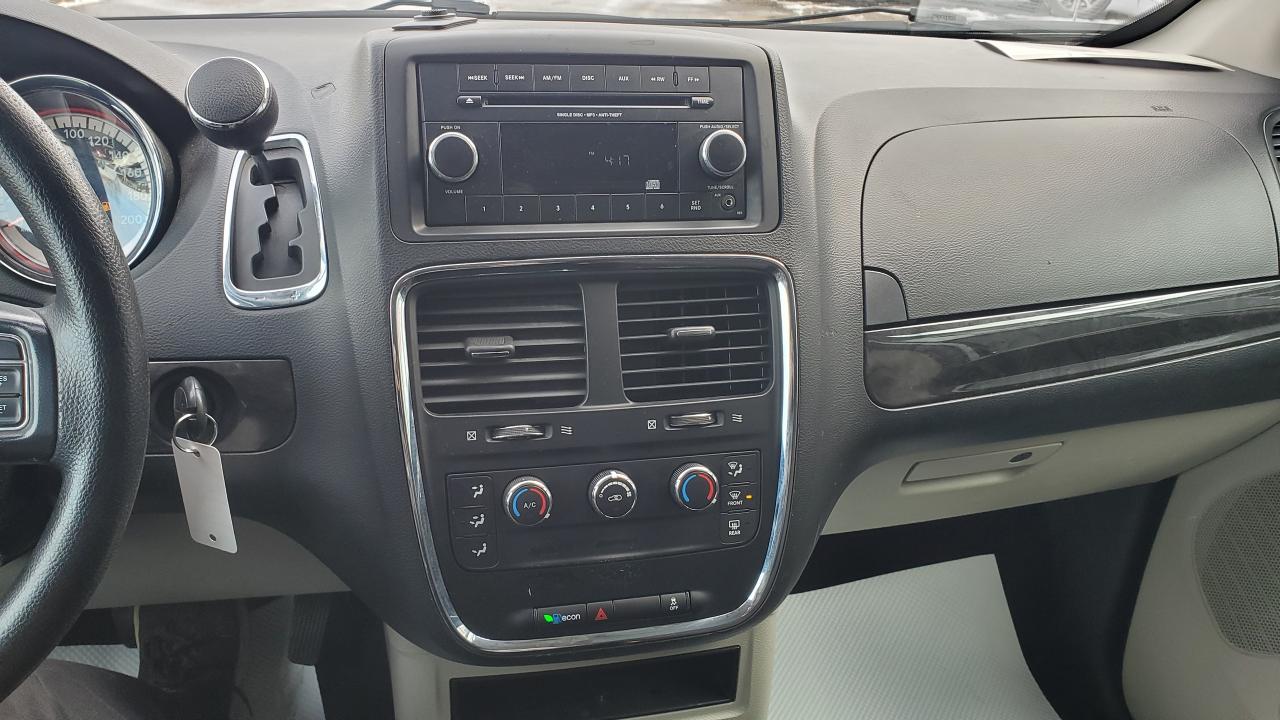 2017 Dodge Grand Caravan CANADA VALUE PACKAGE Photo