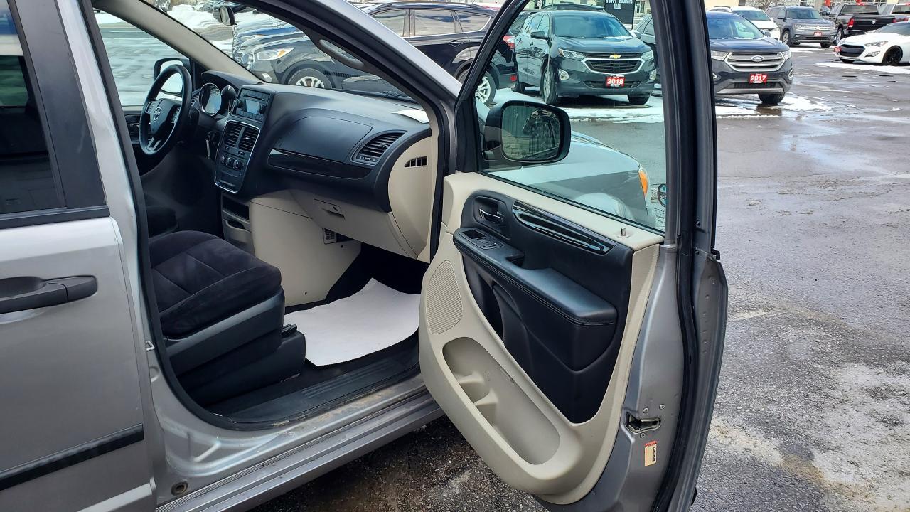 2017 Dodge Grand Caravan CANADA VALUE PACKAGE Photo