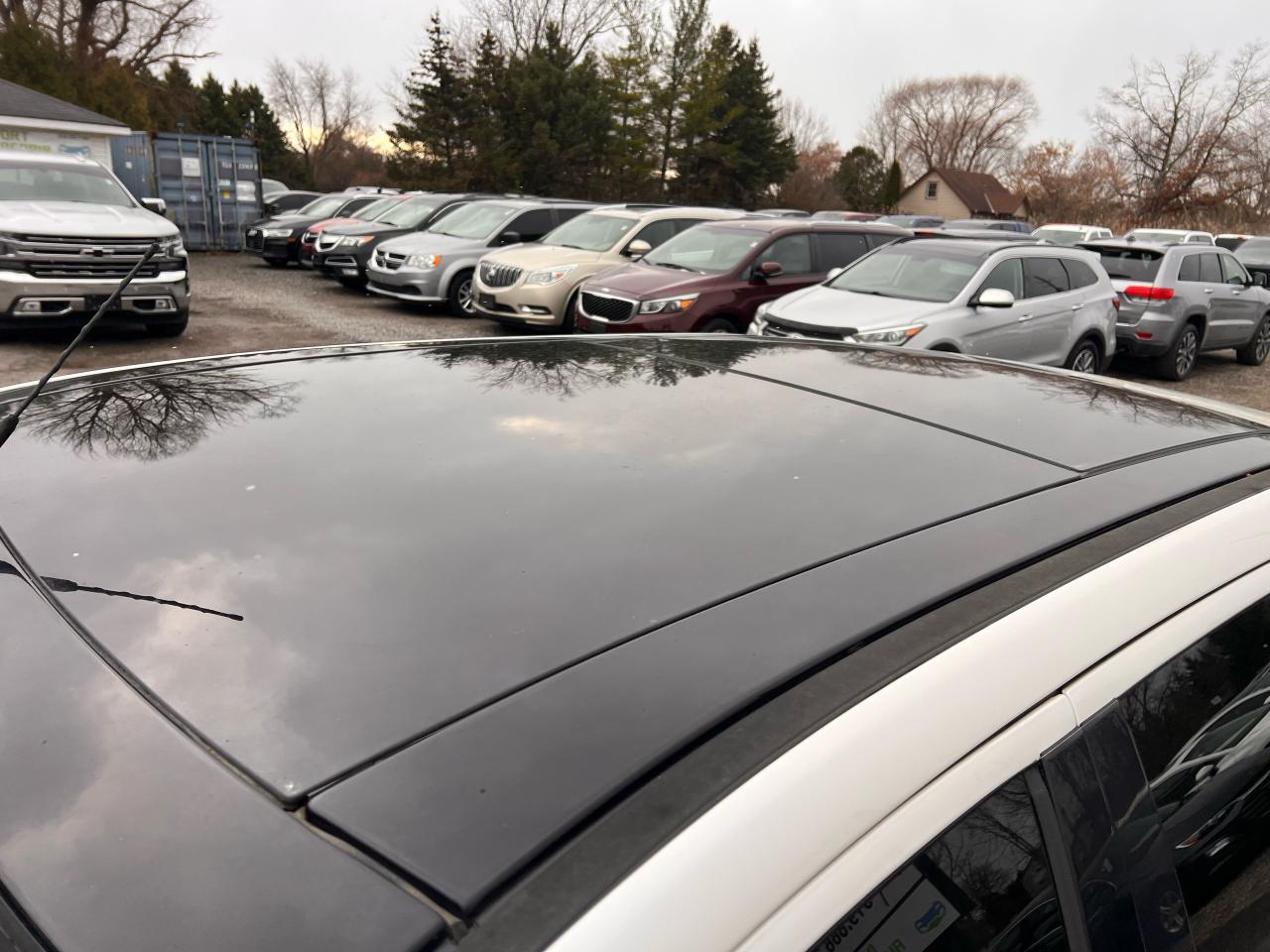 2012 Ford Edge SEL Photo32