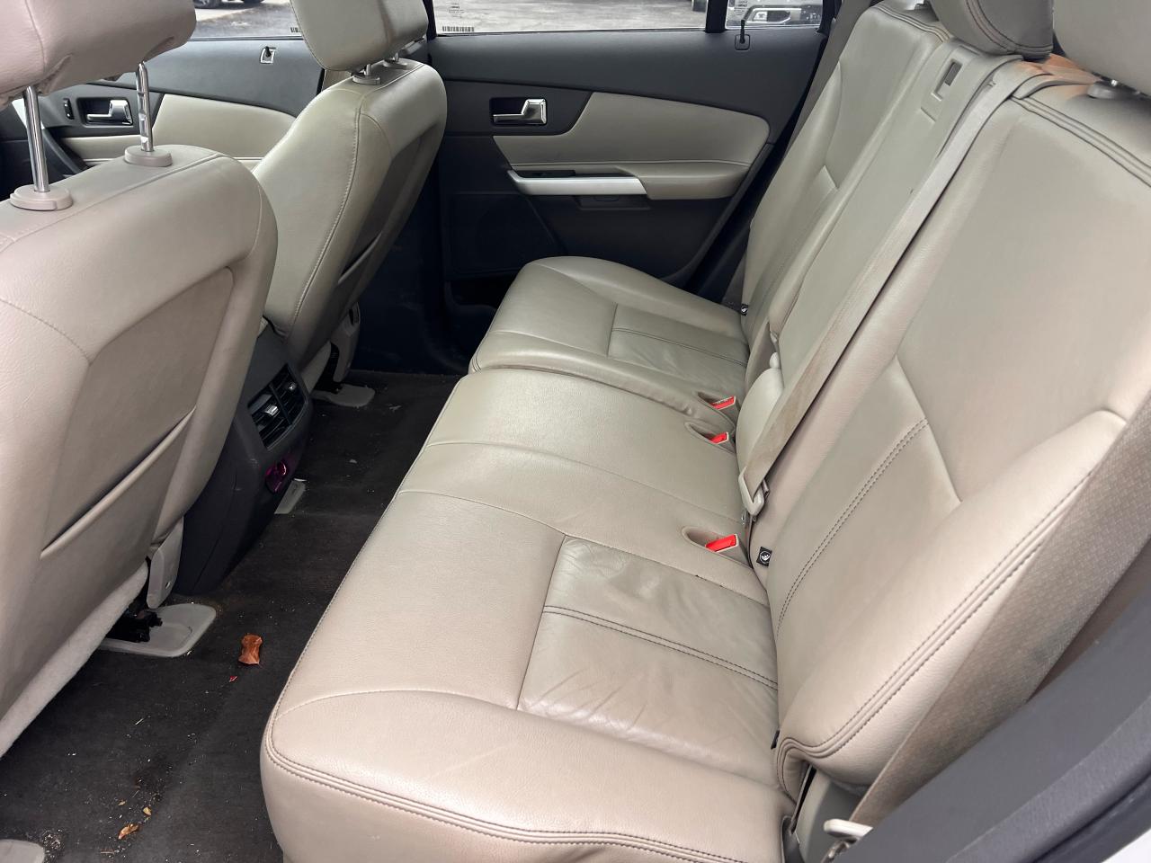 2012 Ford Edge SEL Photo