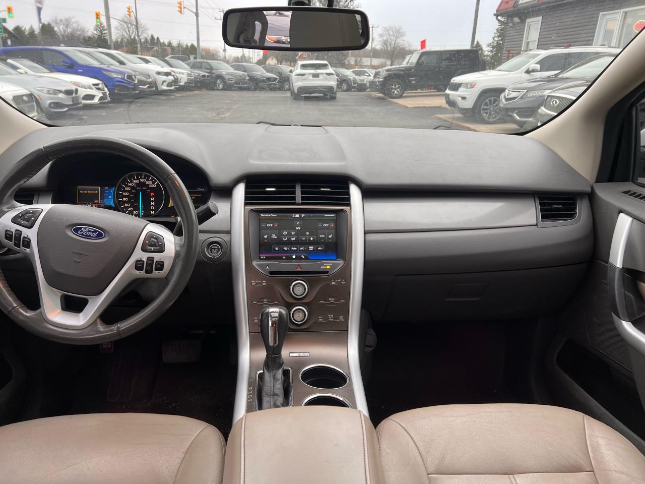 2012 Ford Edge SEL Photo15