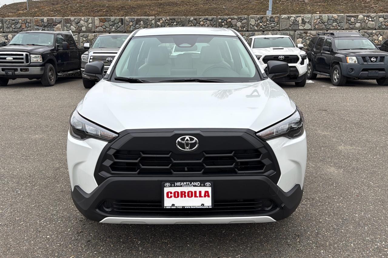 2026 Toyota Corolla Cross L AWD Photo1
