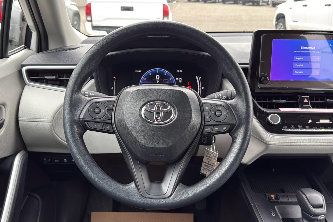 2026 Toyota Corolla Cross L AWD Photo