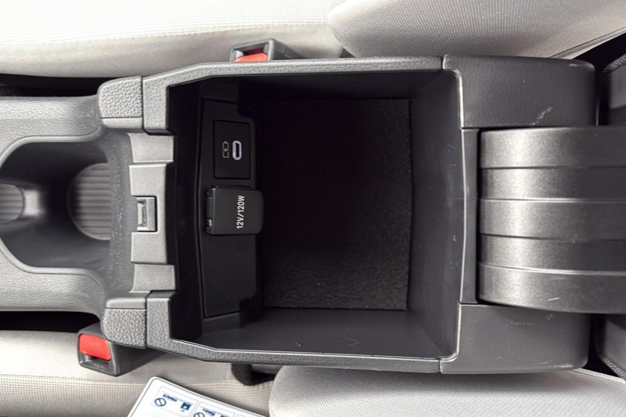 2026 Toyota Corolla Cross L AWD Photo