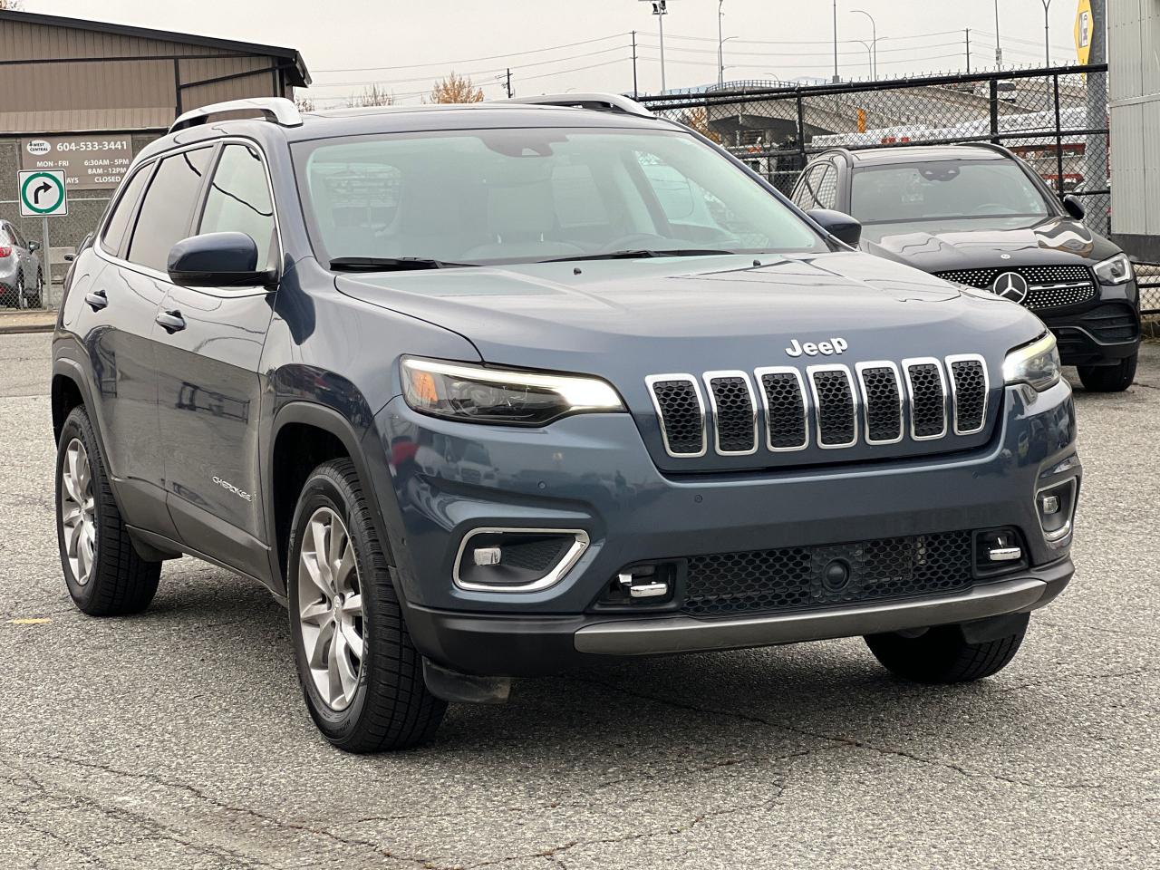 2021 Jeep Cherokee Limited - Photo #5