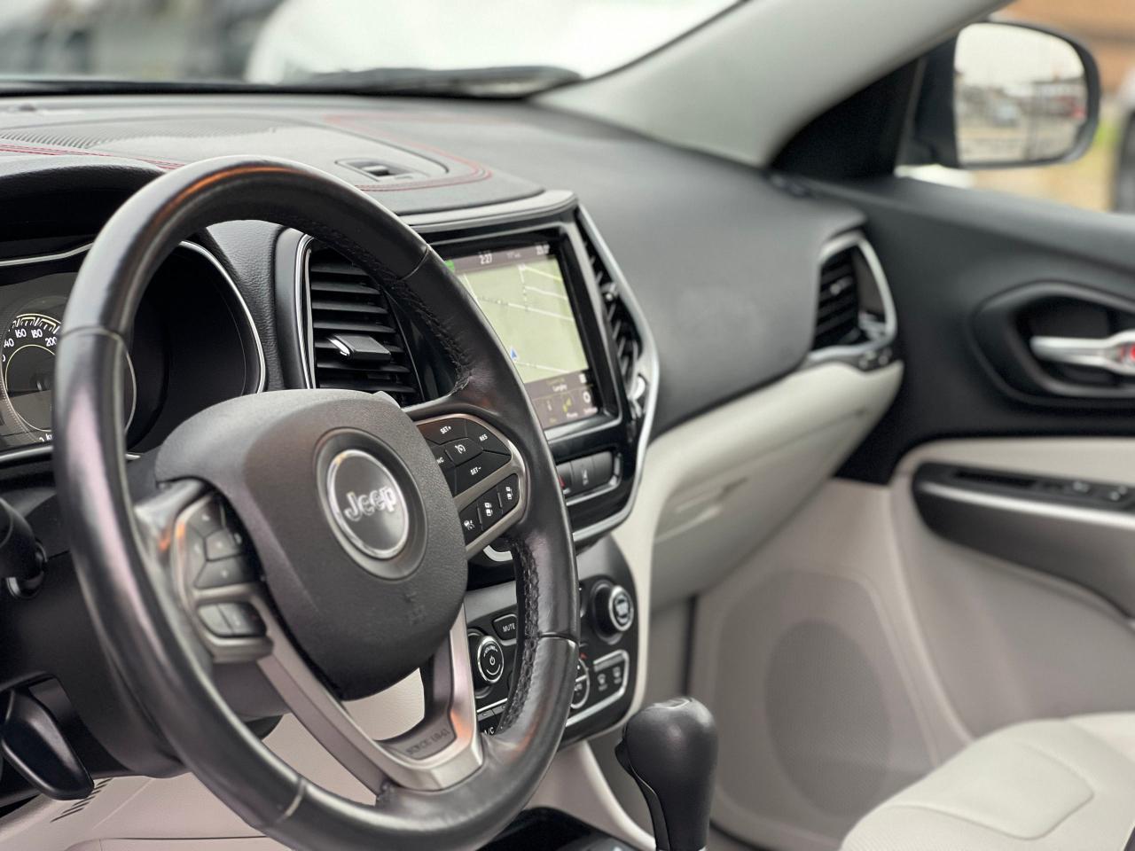 2021 Jeep Cherokee Limited - Photo #6