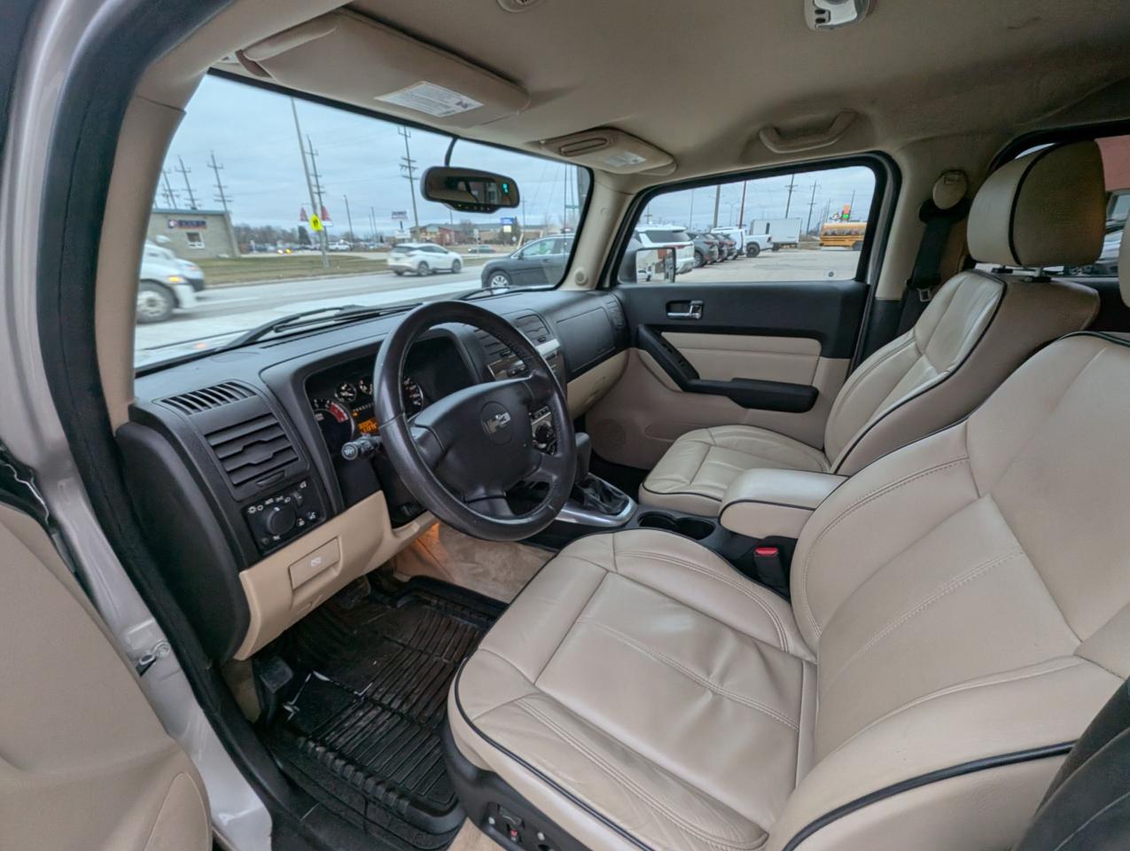 2008 Hummer H3 SUV Luxury | Leather | Heated Seats - Photo #10
