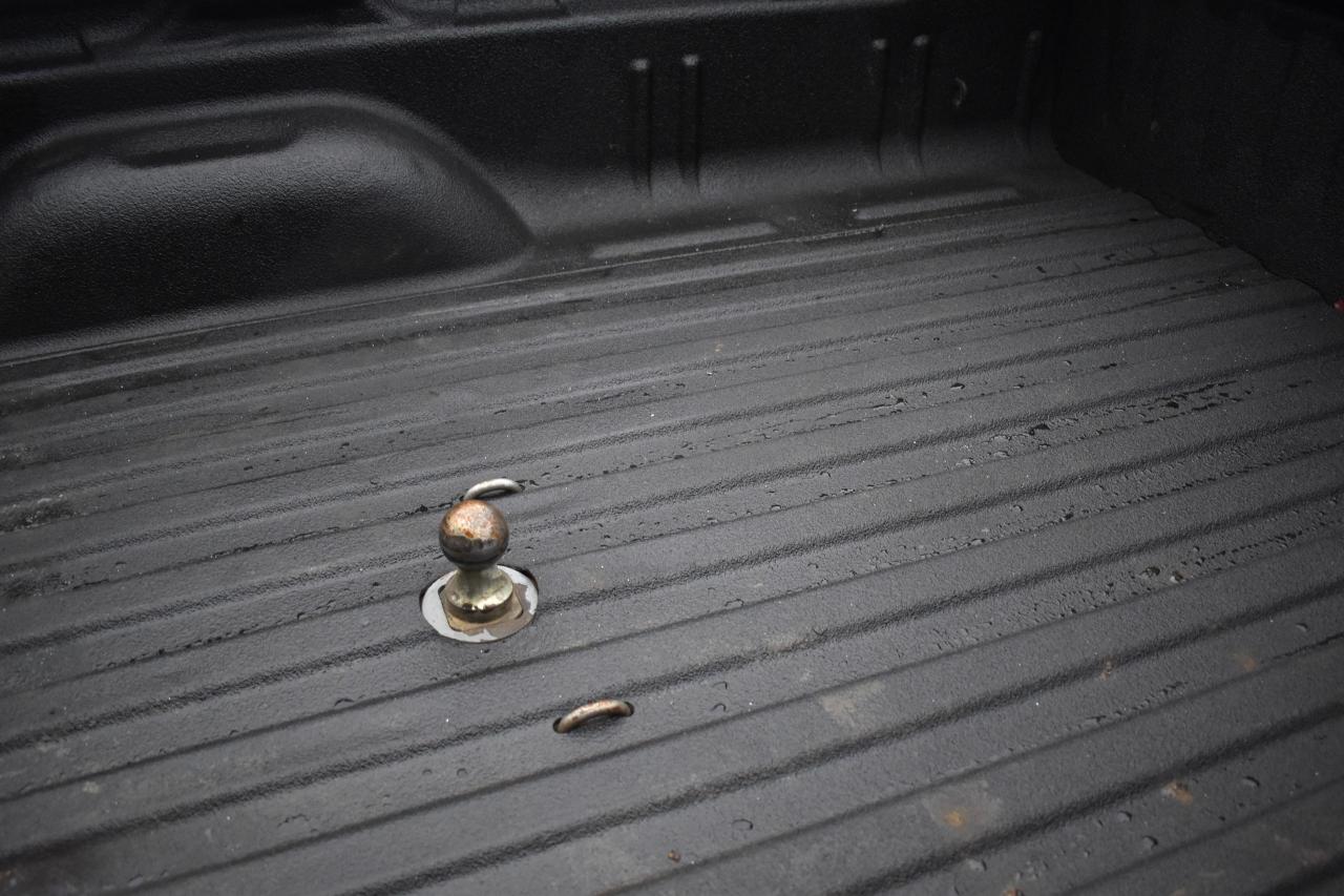 2018 Chevrolet Silverado 3500 LT - 6.6L DURAMAX - LONG BOX - LOADED W/ LEATHER - Photo #4