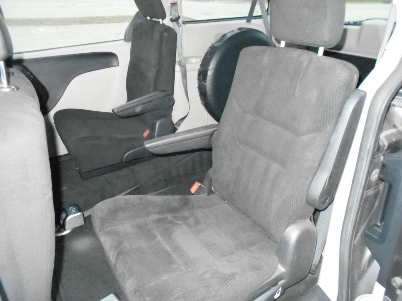 2016 Dodge Grand Caravan SE Plus-Wheelchair Accessible Rear Entry-Manual Photo