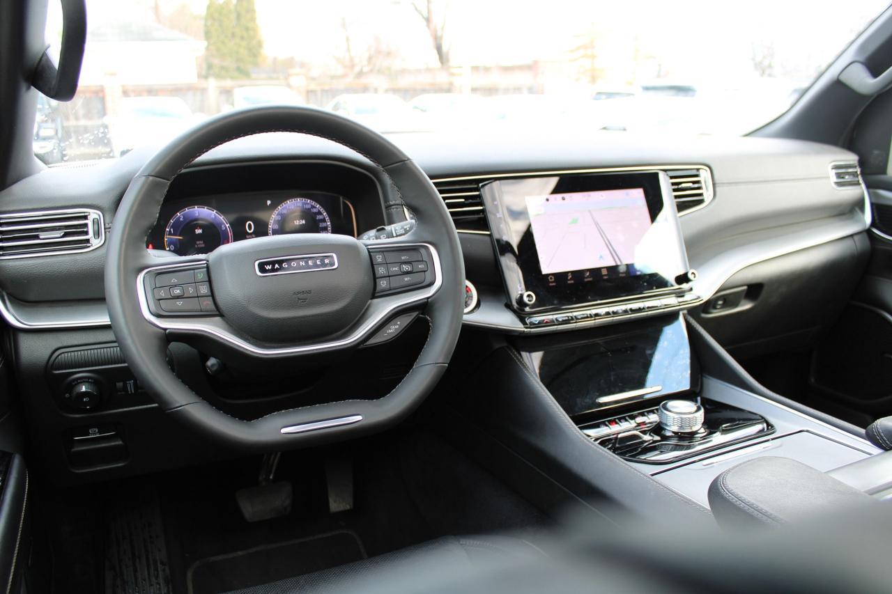 2024 Jeep Wagoneer SERIES II CARBIDE 4X4 Photo