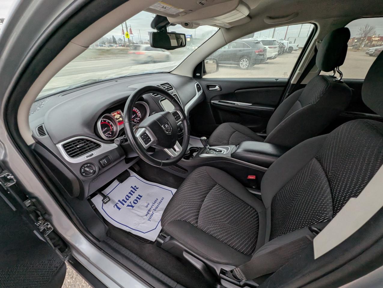 2016 Dodge Journey SXT | 7 Passenger | Rear DVD - Photo #10