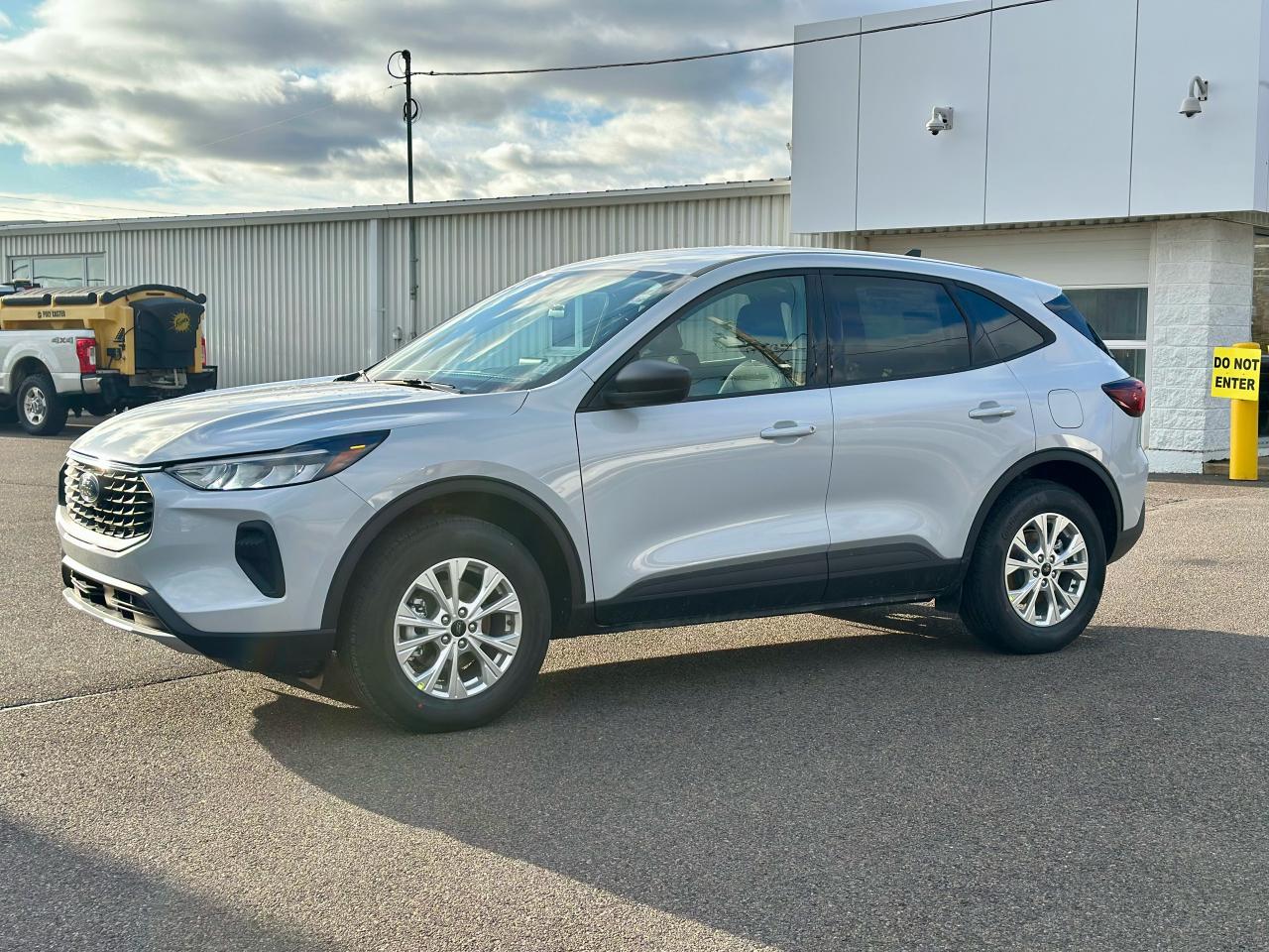 2026 Ford Escape Active AWD Photo3