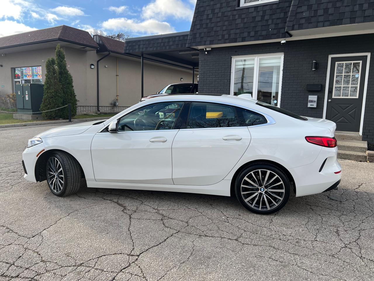 2020 BMW 2-Series 228i xDrive NO ACCIDENTS HEATED SEATS & STEERING Photo