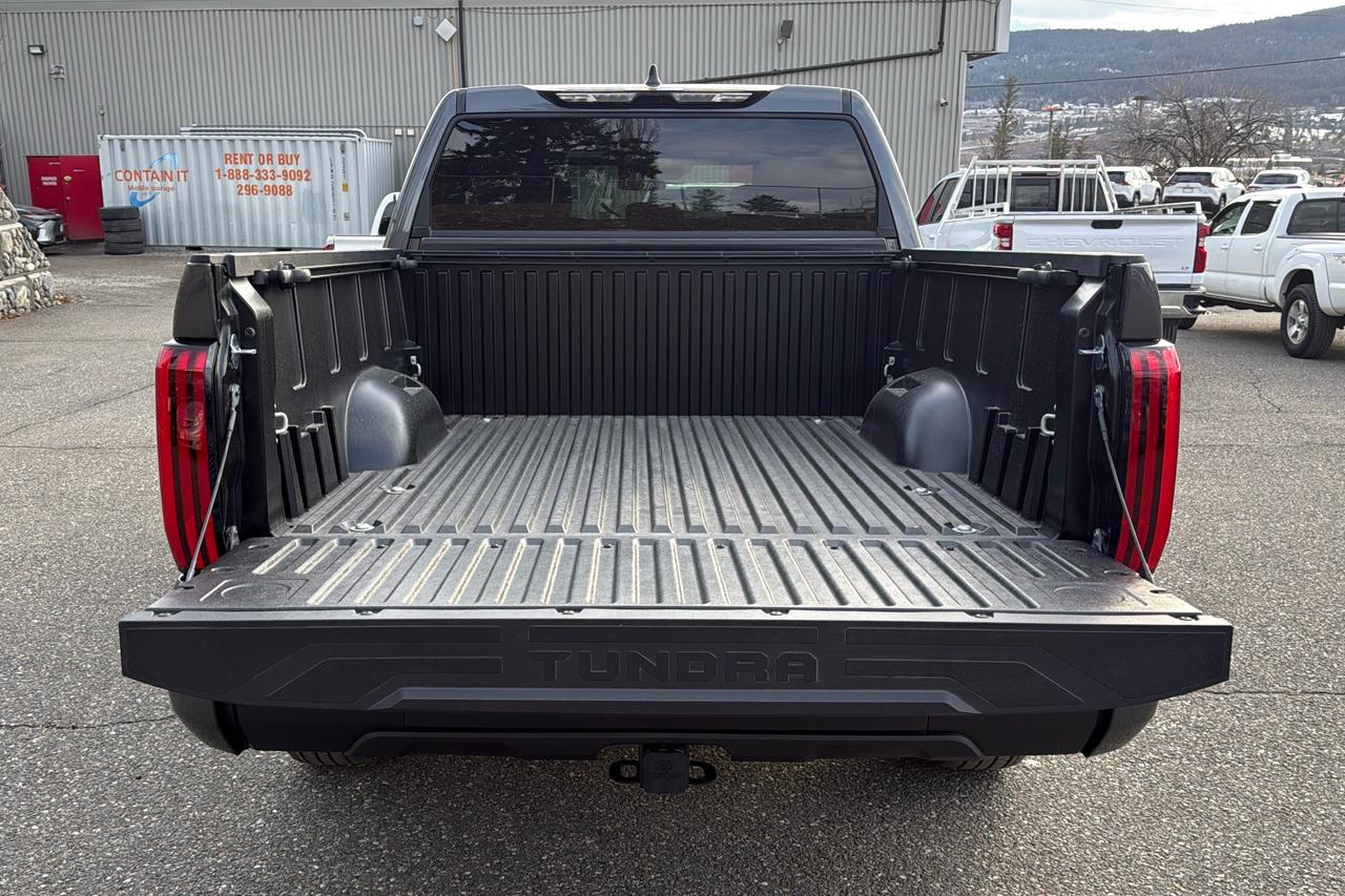 2026 Toyota Tundra CrewMax SR SR5 Photo