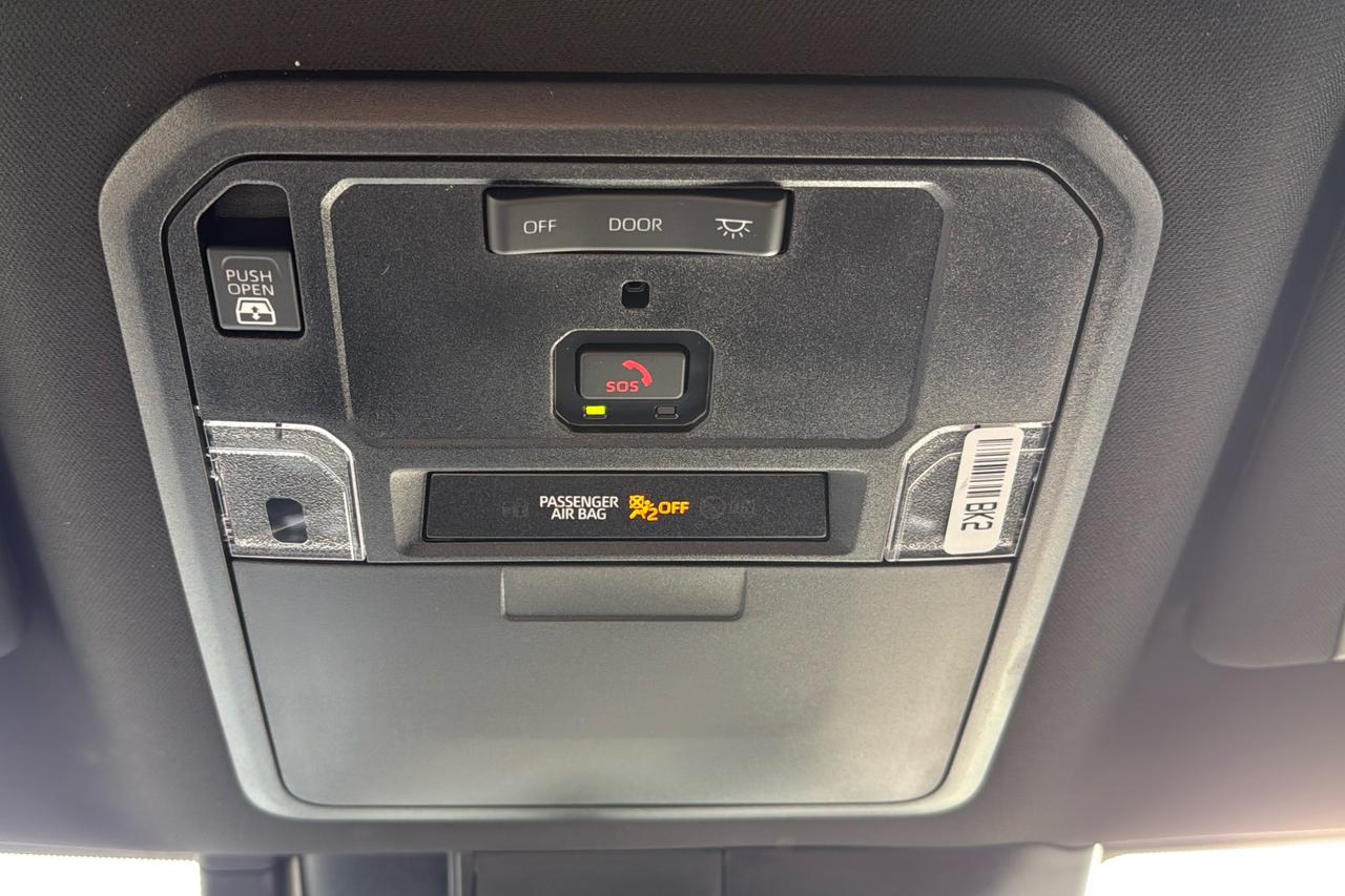 2026 Toyota Tundra CrewMax SR SR5 Photo