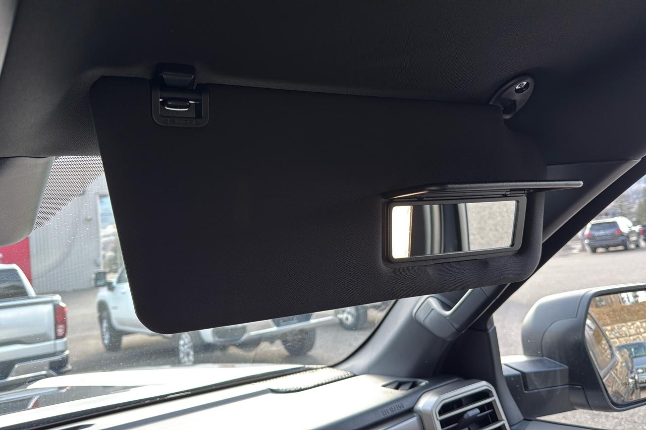 2026 Toyota Tundra CrewMax SR SR5 Photo