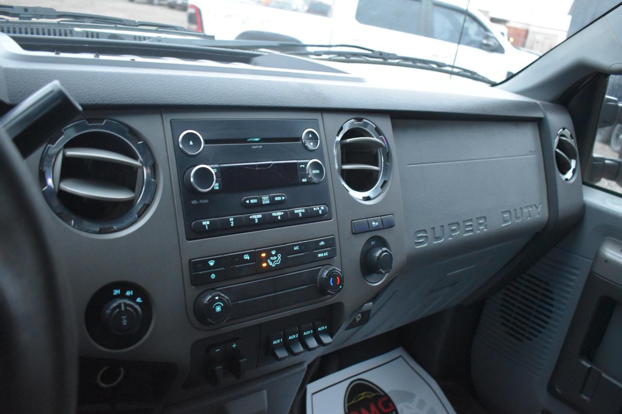 2012 Ford F-250 XLT - 6.2L - Flat Deck 4x4 **Low Mileage** - Photo #13