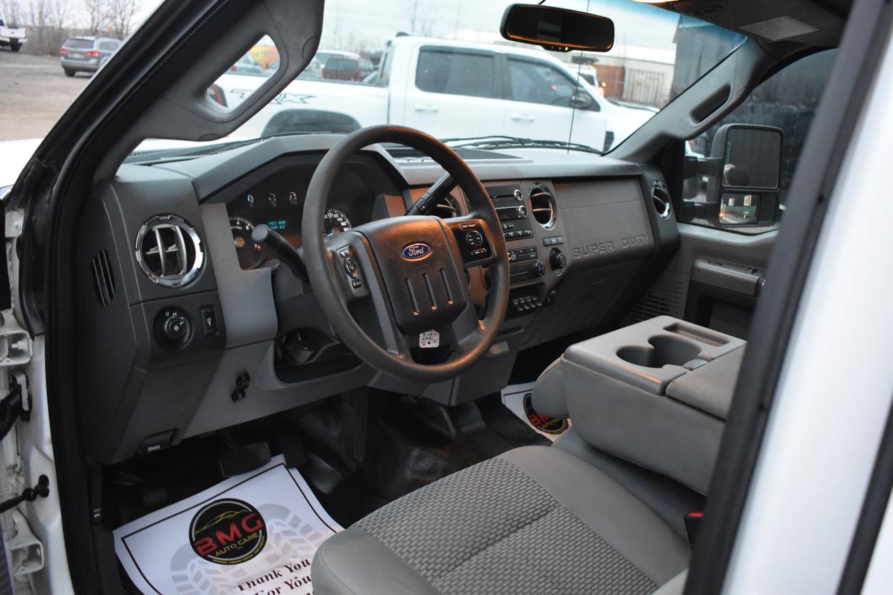 2012 Ford F-250 XLT - 6.2L - Flat Deck 4x4 **Low Mileage** - Photo #9