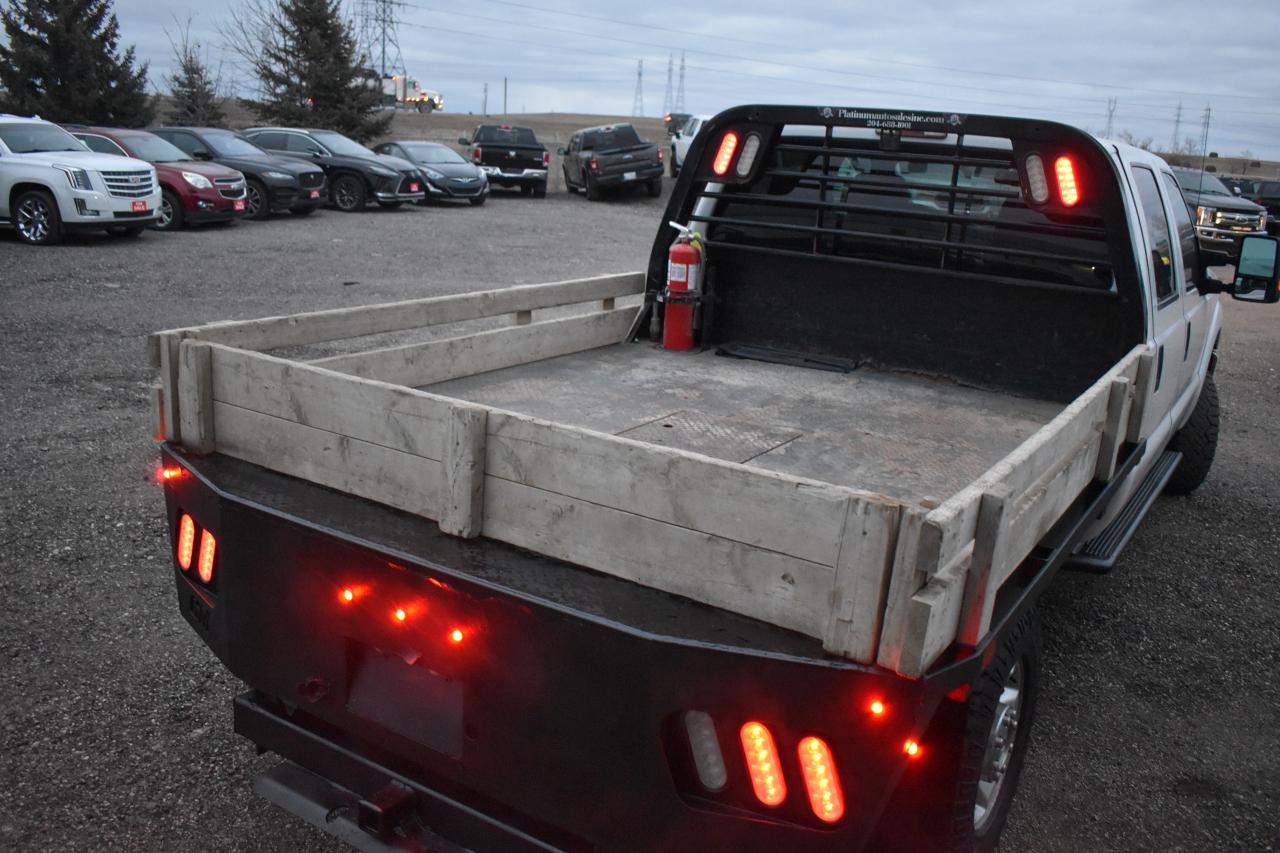 2012 Ford F-250 XLT - 6.2L - Flat Deck 4x4 **Low Mileage** - Photo #5