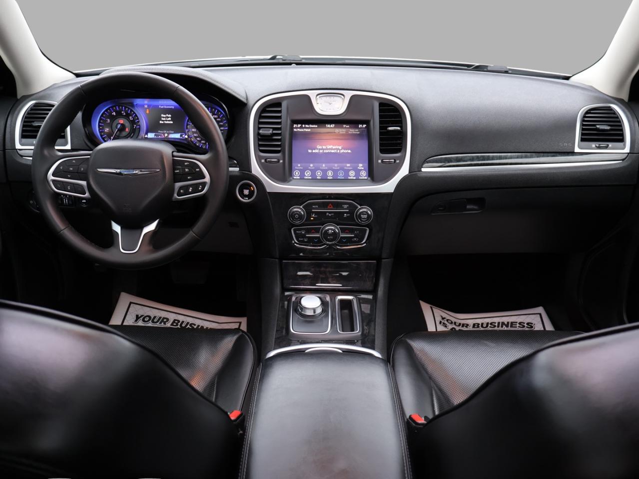 2023 Chrysler 300 TOURING-L AWD CERTIFIED CAMERA NAV BLUETOOTH LEATHER HEATED SEATS PANO ROOF CRUISE ALLOYS - Photo #11